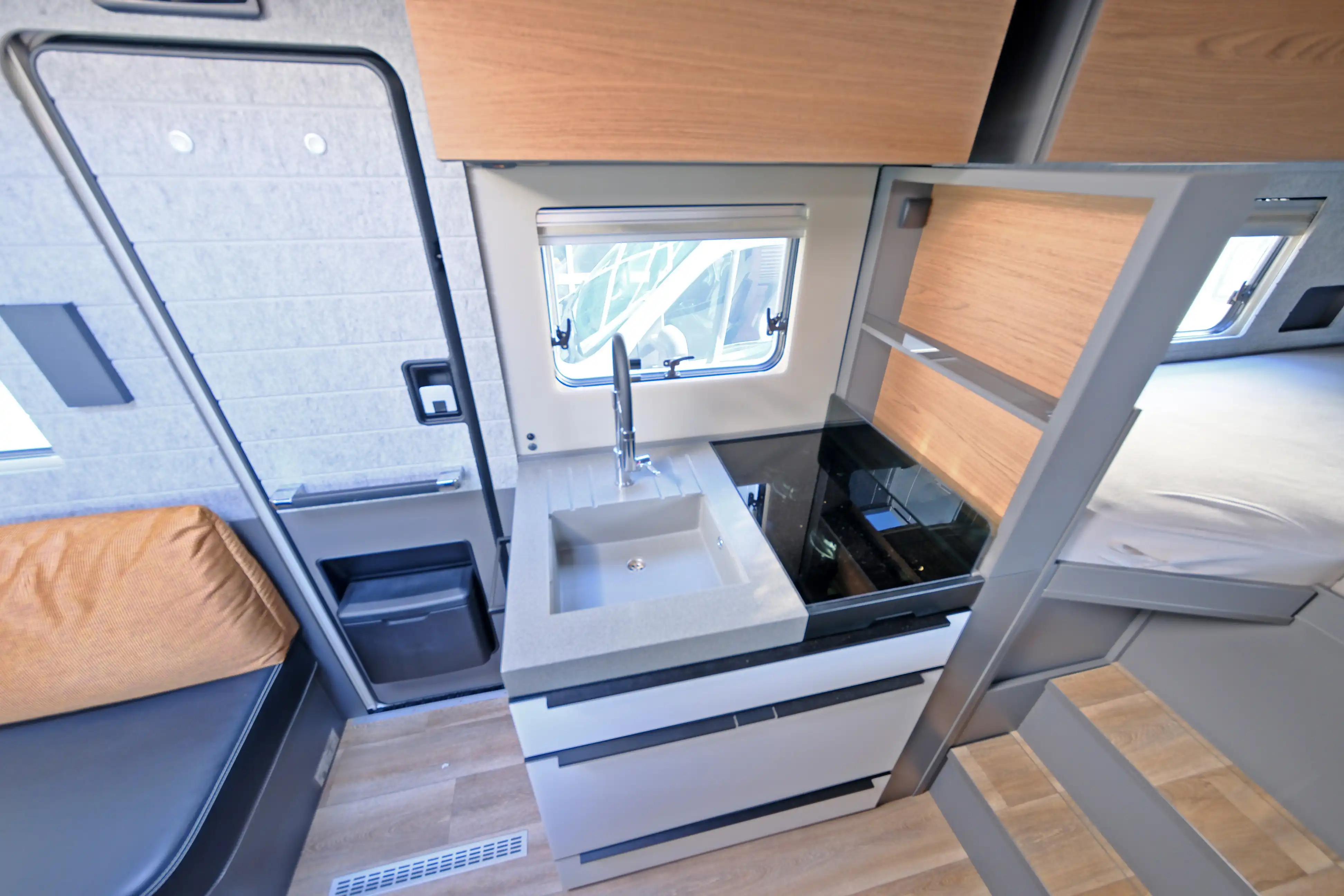 NIESMANN + BISCHOFF Ismove 6.9 E Clou-Line - Ansicht 12